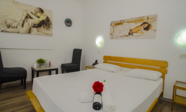 חדרי נופש לפי שעות בשרון 13